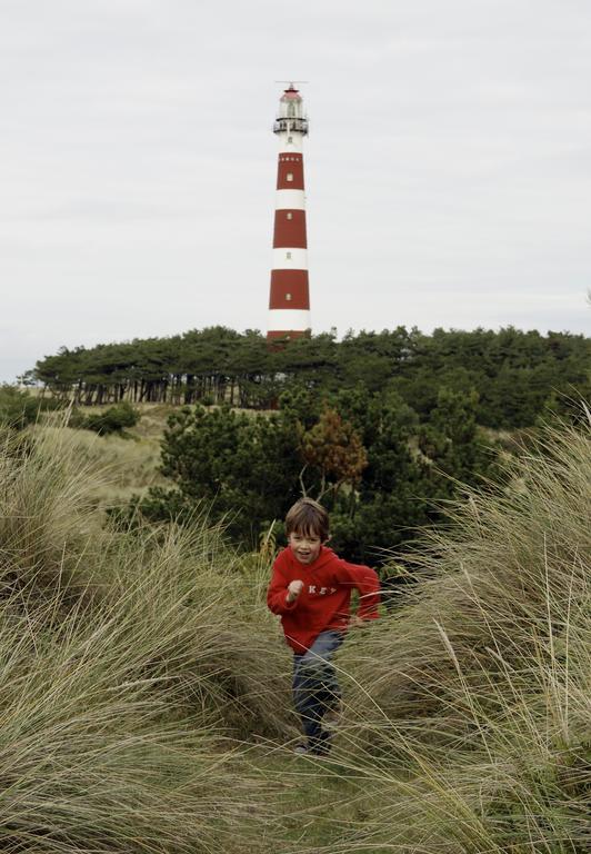 Sier Aan Zee Hostel Hollum  Bagian luar foto